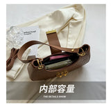 Crocodile Pattern Women's Shoulder Bag Lock Crossbody Bag