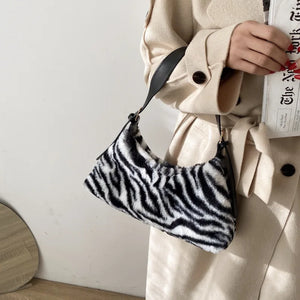 Half Moon Crossbody Bag for Women, Shoulder Handbag