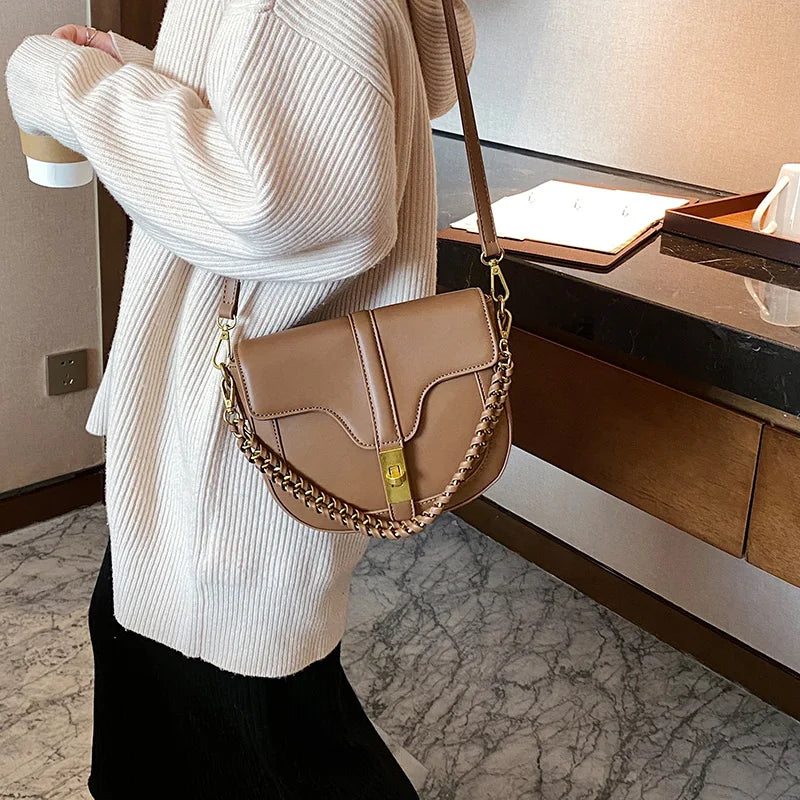 Vintage Leather Shoulder Bags for Girls Chains Cross Body Bag