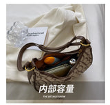 Contrasting Colors Shoulder Bag Half Moon Handbag