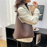 Half Moon Shoulder Bag Crossbody Handbag for Women