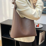 Half Moon Shoulder Bag Crossbody Handbag for Women