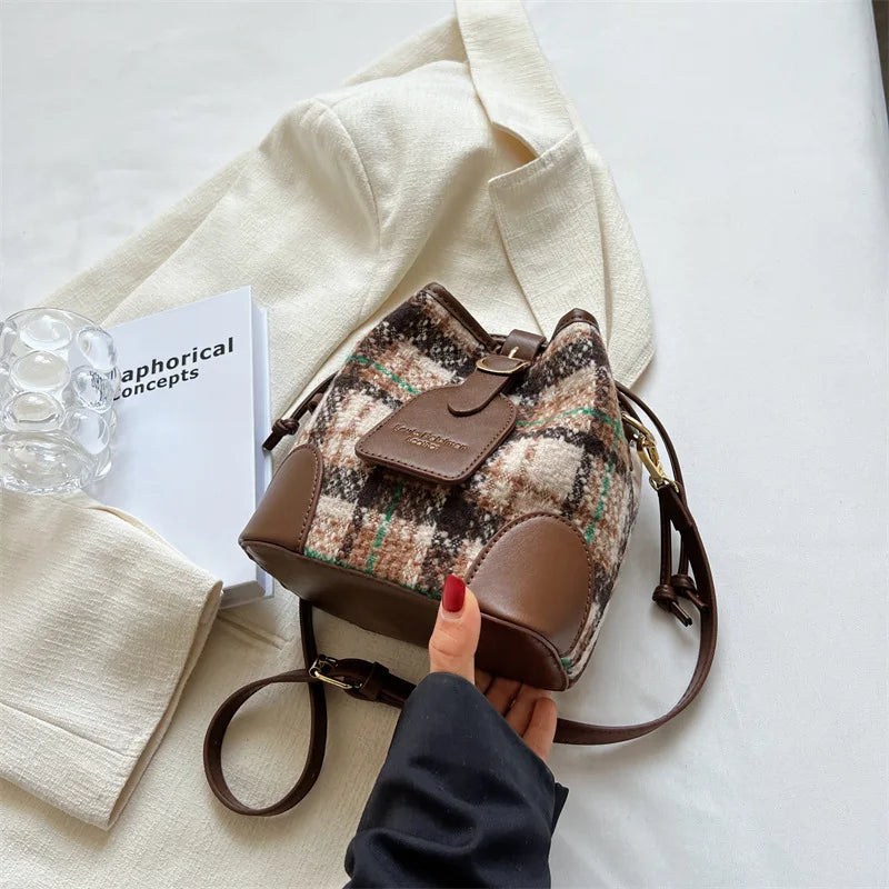 Woolen Cloth Women's Shoulder Bag Lock Crossbody Bag