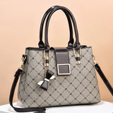 Large-capacity European Style Handbag