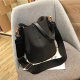 Ladies Bucket PU Shoulder Bag Large Capacity Messenger Handbag