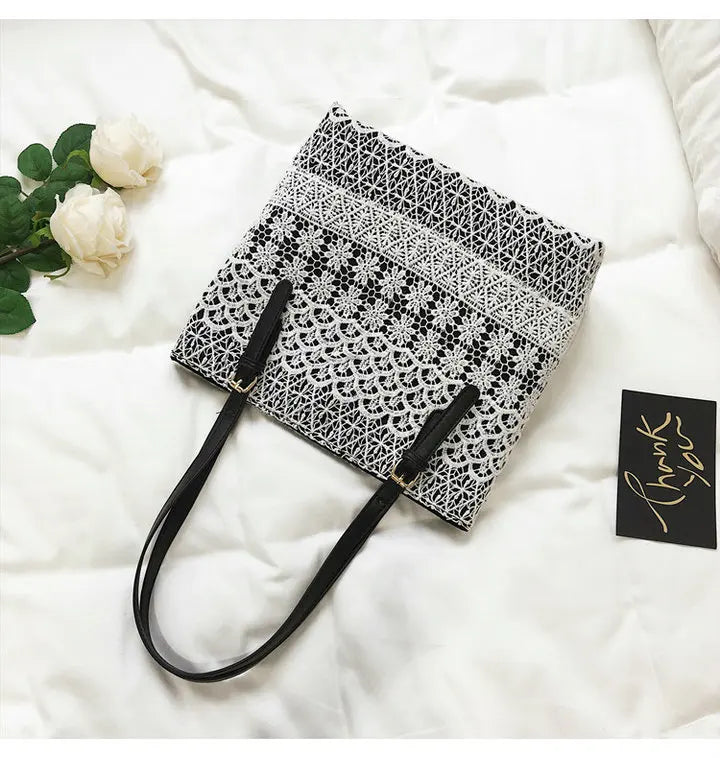 Bohemian Straw Bag Lace Top-Handle Large Capacity Rattan Beach Tote Bucket