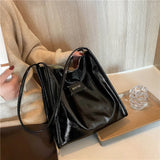 Soft Leather Shoulder Bag Large Capacity Crossbody Bag for Women