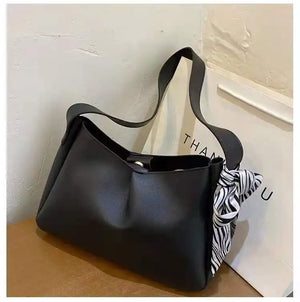 Western Style Bucket Bag