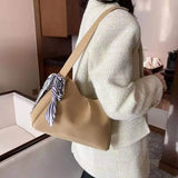 Western Style Bucket Bag