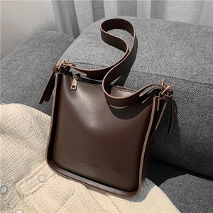 Vintage Wide Strap Shoulder Bags For Women Large Capacity Work Crossbody