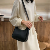 Buylor Female Shoulder Bag PU Leather Street Crescent Retro Mini Underarm Bag