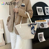 Beach Ribbon Straw Handbag Women Woven Tote Bag with Silk