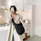 Lattice Pattern Shoulder Handbag Solid Eiderdown Top-handle Bag