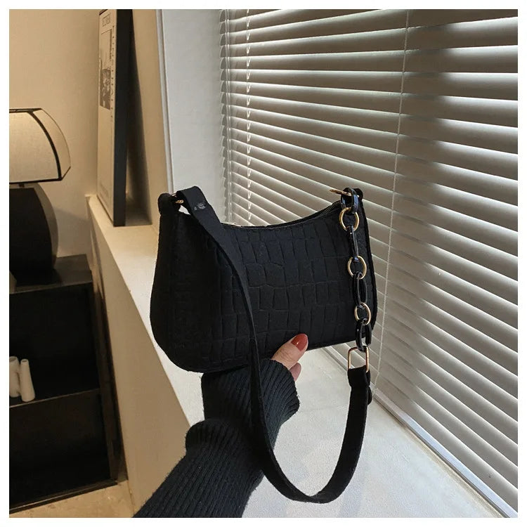 Crescent Saddle Bag Women's Shoulder Handbag Dermatoglyph
