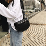 Women's Crossbody Leather Packbag for Hiking