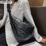 Chic Women's Leather Shoulder Bag