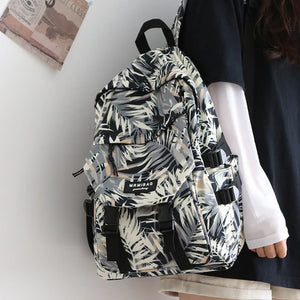 Waterproof Graffiti Women Backpack Large Capacity Nylon Schoolbag for Teenage