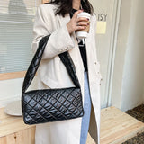Quilted Cover Shoulder Bag Messenger Bag Space Padded