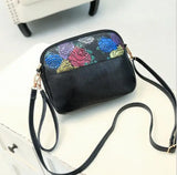 Small Wallet Messenger Bag Cartoon Shoulder Bag for Women