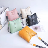 Crocodile Messenger Bag Women PU Leather Crossbody Shoulder Bag