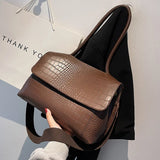 Crocodile Pattern Women Shoulder Messenger Bag Large Capacity Retro Flap Tote