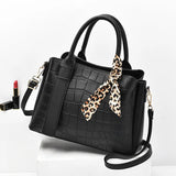 Crocodile Pattern Zipper Handbags Embossed Shoulder Messenger Bag