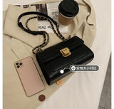 Crocodile Pattern Retro Bag Chain Messenger Bag