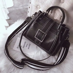 Women Crossbody Bag Leather Flap Messenger Large Capacity Shoulder Handbag