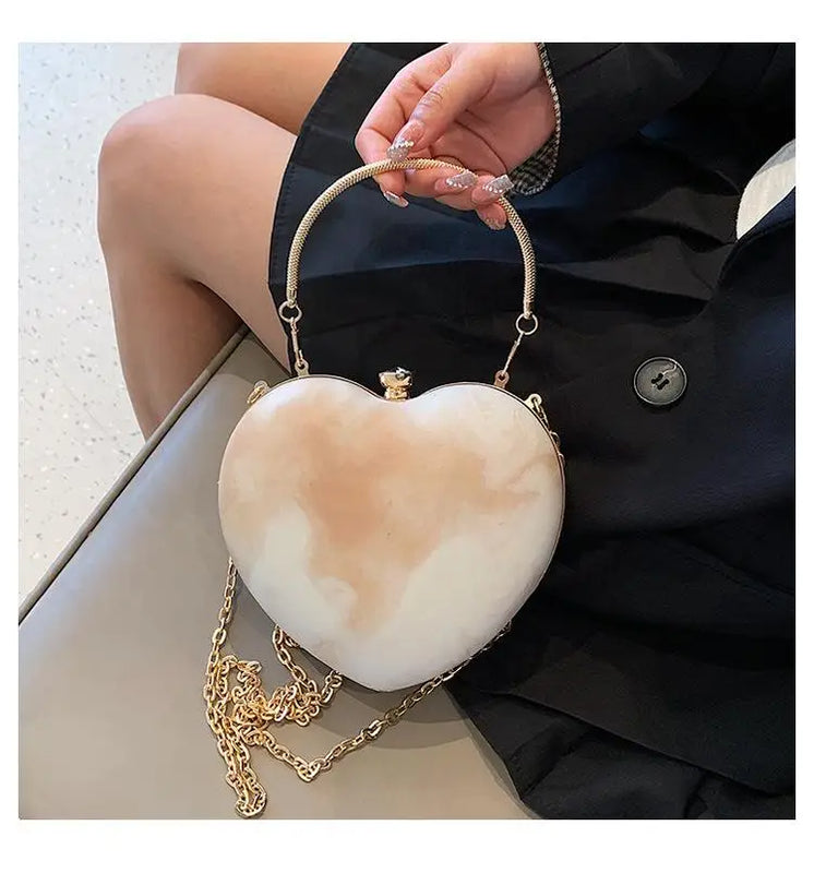 Love Crossbody Bag Heart Shape Shoulder Bag Lover Chain Female Bag