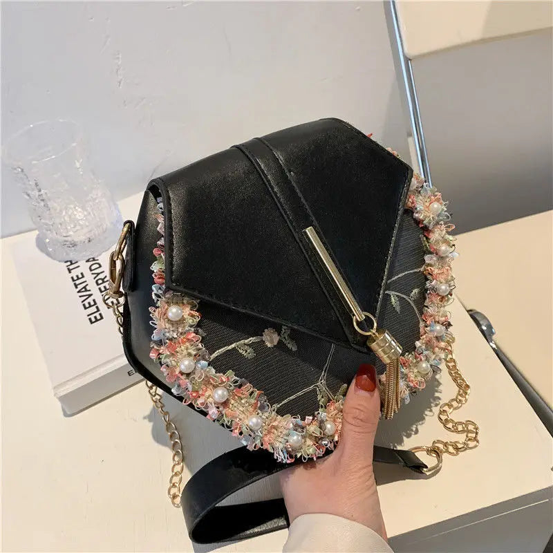 DICHIOS Women's Leather Shoulder Bag with Chain, Solid Square Design