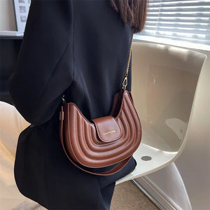 High-Grade Women's Net Red Chain Messenger Bag - Versatile Shoulder Armpit Bag