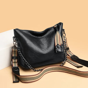 Shoulder Bag for Women Chain High Capacity Handbag Travel Hand Bag