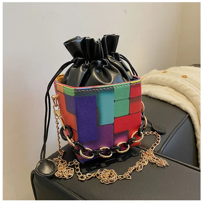 Graffiti Print Shoulder Bag Drawstring Chain Crossbody Square Bag