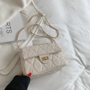 Lingge Chain Shoulder Bag for Women Casual Underarm Crossbody Bag Solid Square