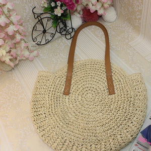 Duzeala Round Straw Beach Bag for Women, Handwoven Tote Bag with Pom Pom Tassel