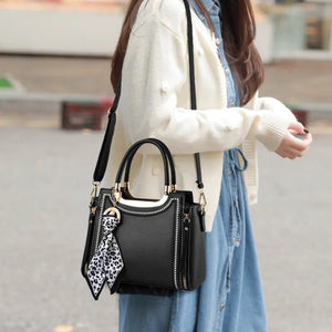 Autumn Women's Shoulder Bag Large Capacity Messenger Handbag