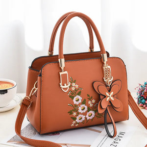 Fashionable Literary Embroidery Small Square Bag One-shoulder Mes