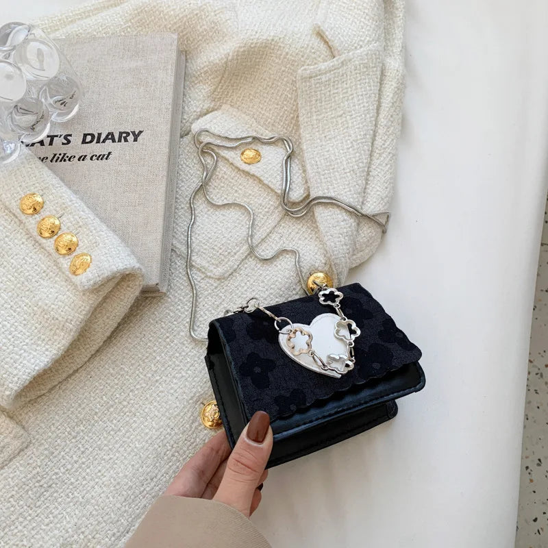 Embossed Chain Small Square Bag - Solid Colour Love Handheld Shoulder Bag