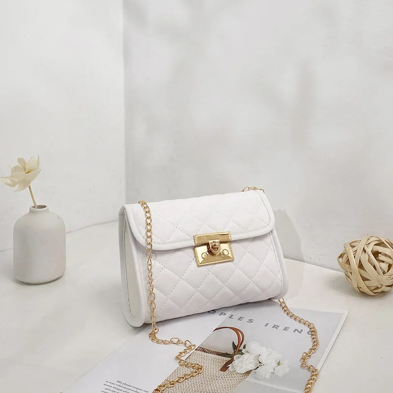 Embroidered Crossbody Bag Fresh Sweet Diamond Chain Messenger Bag