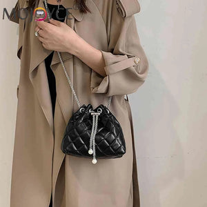 Embroidery Thread Chain Bucket Clutch Purse Shoulder Bag