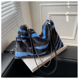 European & American Chain Plush Messenger Bag