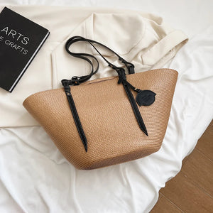XL Tote Straw Bag Women Hand-Woven Beach Shoulder Bag