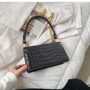 High-end Crocodile Pattern Underarm Bag with Chain Shoulder Strap
