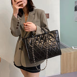 Women's Diamond Lattice Shoulder Bag Large Capacity Handbag