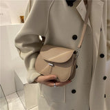 Vintage Flap Saddle Bag PU Leather Messenger Bag Women