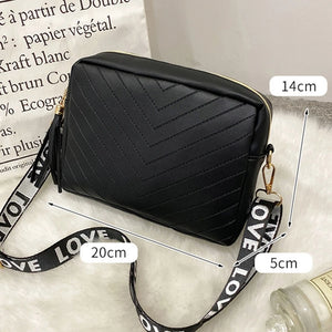 Chain Crossbody Bags for Women, Small Leather Shoulder Bag, Waterproof Pouch