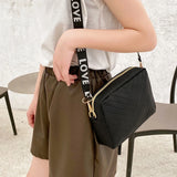 Chain Crossbody Bags for Women, Small Leather Shoulder Bag, Waterproof Pouch