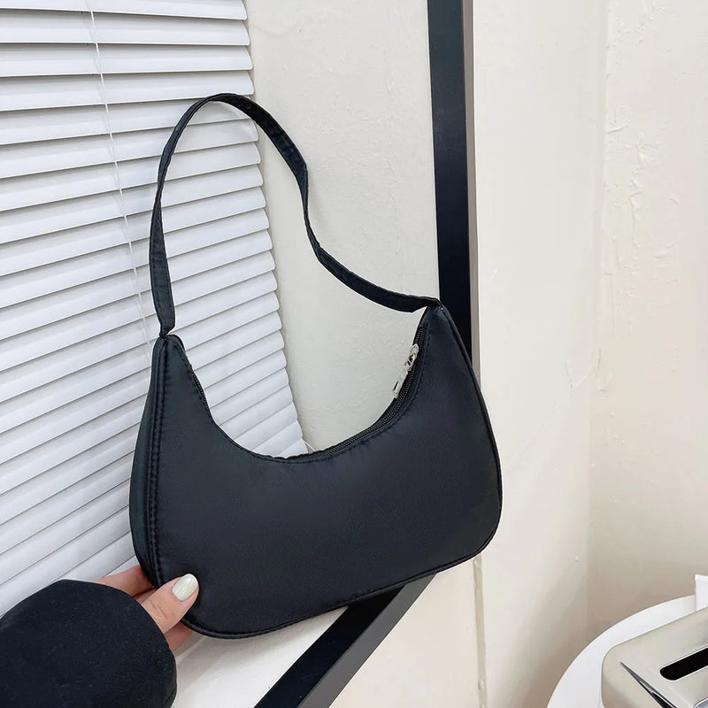 Crescent Shoulder Bag Lady Casual Small Messenger Bags Solid Outdoor Traveling B