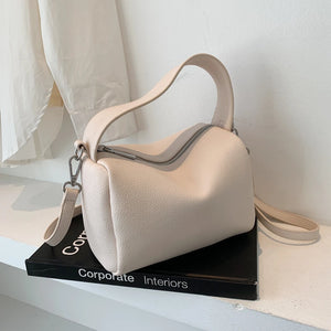 Vintage Leather Women's Shoulder Bag