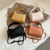 Vintage Leather Women's Shoulder Bag
